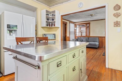 27 Union St, Hillsborough, NH 03244 - photo 3