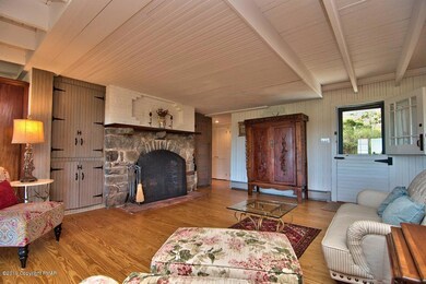 248 Old Hemlock Ln, Buck Hill Falls, PA 18323 - photo 7