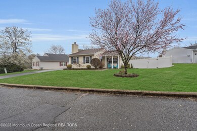 40 Pilgrim Ave, Tinton Falls, NJ 07753 - photo 2