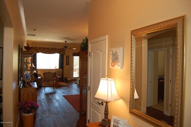 03 Front Entry