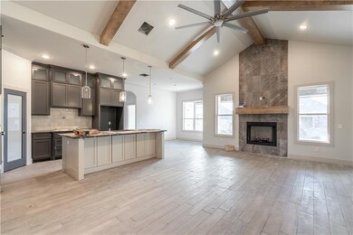 1406 Presidio Dr, Norman, OK 73072 - photo 5