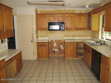 8523 Haverhill St, Jacksonville, FL 32211 - photo 4