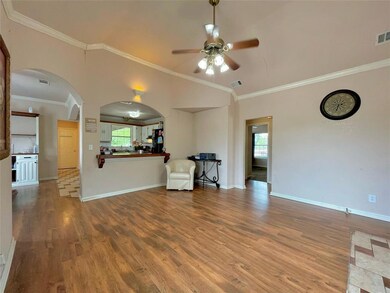 316 Liberty St, Cleburne, TX 76031 - photo 3