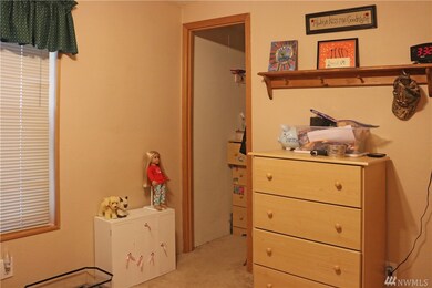 6989 Hannegan Rd, Lynden, WA 98264 - photo 6