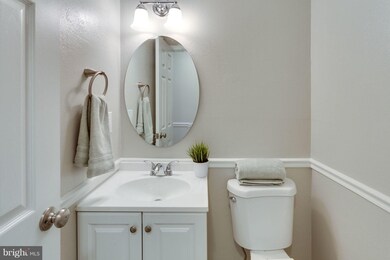 6459 Shannon Station Ct, Springfield, VA 22152 - photo 7