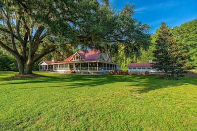 676 Public Lndg Ln, Yemassee, SC 29945 - photo 3