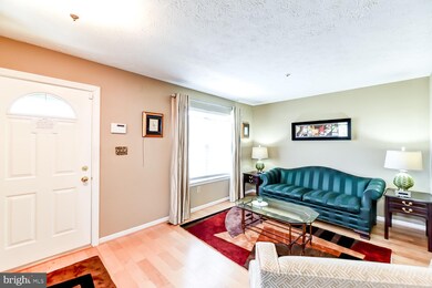 2711 Crestwick Place, District Heights, MD 20747 - photo 5