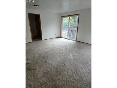 5950 Riverbanks Rd, Grants Pass, OR 97527 - photo 7