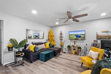 05-Living Room