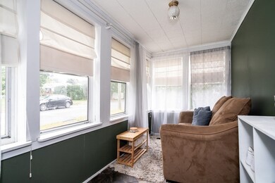 13 James St, Feeding Hills, MA 01030 - photo 3