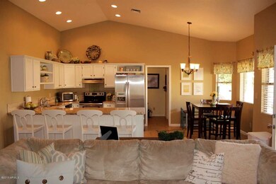 Kitchen family room 2