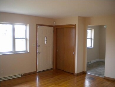 4457 Blythe Rd, Columbus, OH 43224 - photo 4