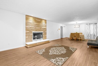 2945BerwickBlvd_16180_7