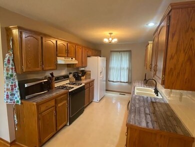 1607 W Pelham Path, Raymore, MO 64083 - photo 6