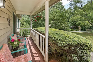 148 Meadow Lake Rd, Asheville, NC 28803 - photo 2