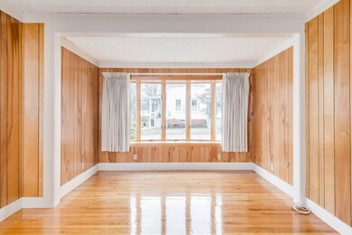 294 Thornton St, Portsmouth, NH 03801 - photo 7