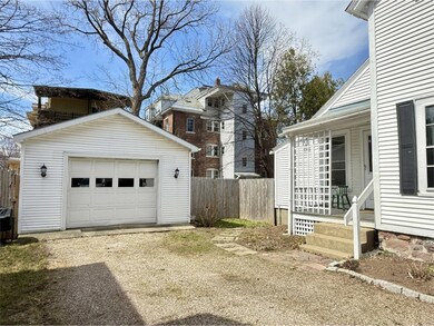 39 Converse Ct, Burlington, VT 05401 - photo 2