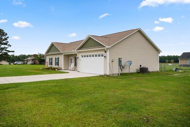 122 Watering Pond Dr 24May2020_SB_05010