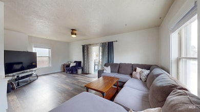 124 8th Ave N, Buhl, ID 83316 - photo 2