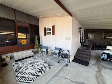 1301 Hawk Dr, Lakeland, FL 33803 - photo 6