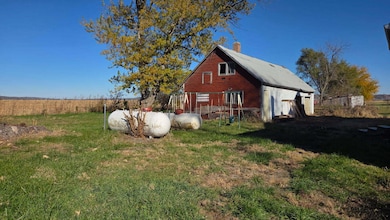 401 Cedar St, Mondamin, IA 51557 - photo 3