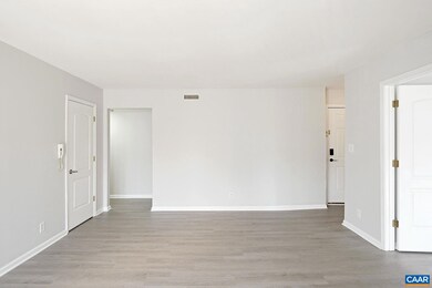 1217 Villa Ln unit F, Charlottesville, VA 22903 - photo 7