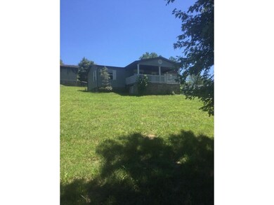 152 Fairhaven Rd, Johnson City, TN 37601 - photo 2