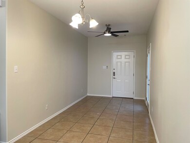 5402 Marcella Ave unit 201A, Laredo, TX 78041 - photo 4