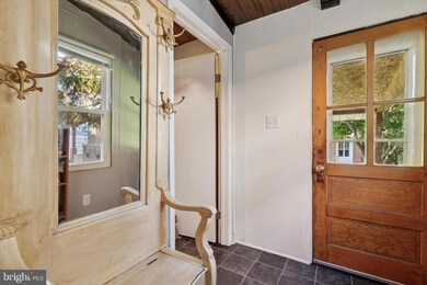 196 E Main St, Pottstown, PA 19465 - photo 4