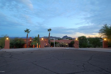 Home located right on cul-de-sac