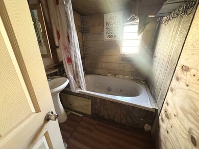 844 W Wilson Ave, Aransas Pass, TX 78336 - photo 5