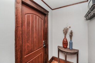 87 Irving St unit 1, Waltham, MA 02451 - photo 2