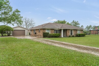 106 Prairie Wilde St, Friendswood, TX 77546 - photo 2