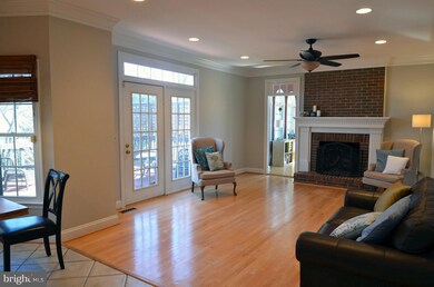6221 Point Ct, Centreville, VA 20120 - photo 6