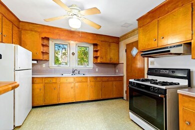 45 Chesterfield Rd, Milton, MA 02186 - photo 7