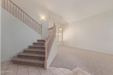 DRAMATIC 2 STORY ENTRY