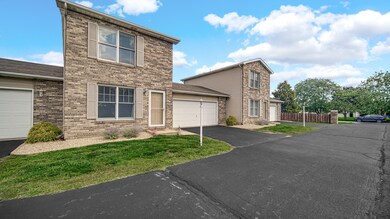 544 Briarwood Dr, Dyer, IN 46311 - photo 2