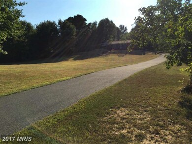 8720 Normal School Rd, Bowie, MD 20715 - photo 6