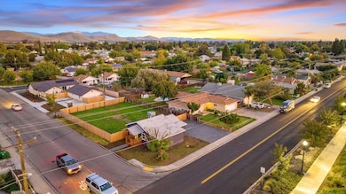 1175 W Maple St, Exeter, CA 93221 - photo 3