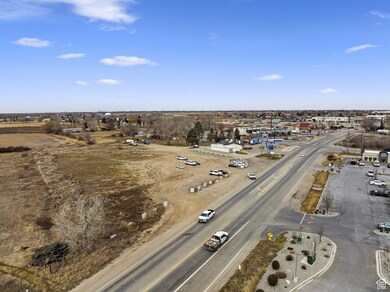 377 N 1900 St W, Marriott-Slaterville, UT 84404 - photo 4