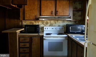 22765 Taylor Ln, California, MD 20619 - photo 5