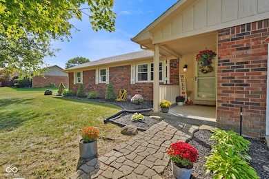 7315 Hidden Valley Dr, Plainfield, IN 46168 - photo 5