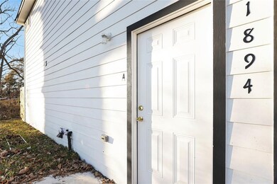 1894 Dolly Wright St unit B, Houston, TX 77088 - photo 2