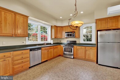 452 N Main St, Sellersville, PA 18960 - photo 7