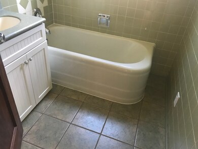 164 S Gladstone Ave, Aurora, IL 60506 - photo 6