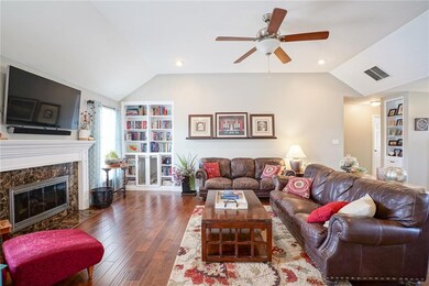 3033 Hickory Ln, Lapel, IN 46051 - photo 6