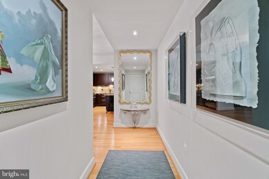 The Columbia Residences unit 331, Washington, DC 20037 - photo 3