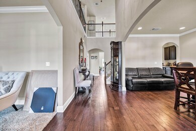 Dramatic Entry Foyer