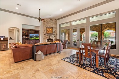 Open kitchen/dining/living room