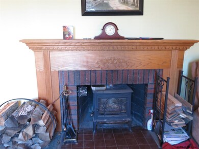 75 Mt Pleasant Ave, Troy, NY 12180 - photo 3